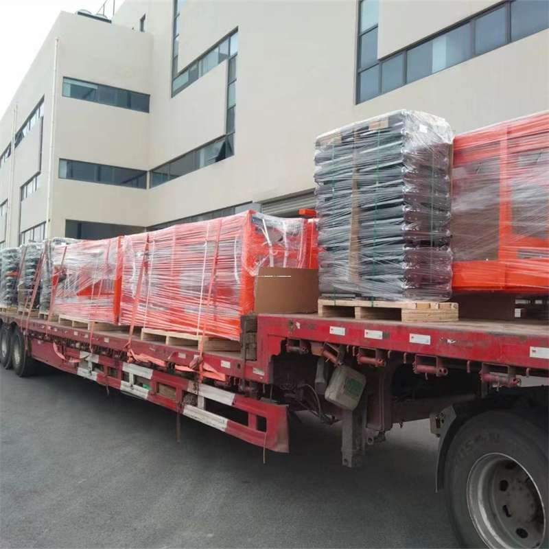 河南漯河临颍县到新疆伊犁霍城县物流公司河南漯河临颍县至新疆伊犁霍城县物流专线往返运输